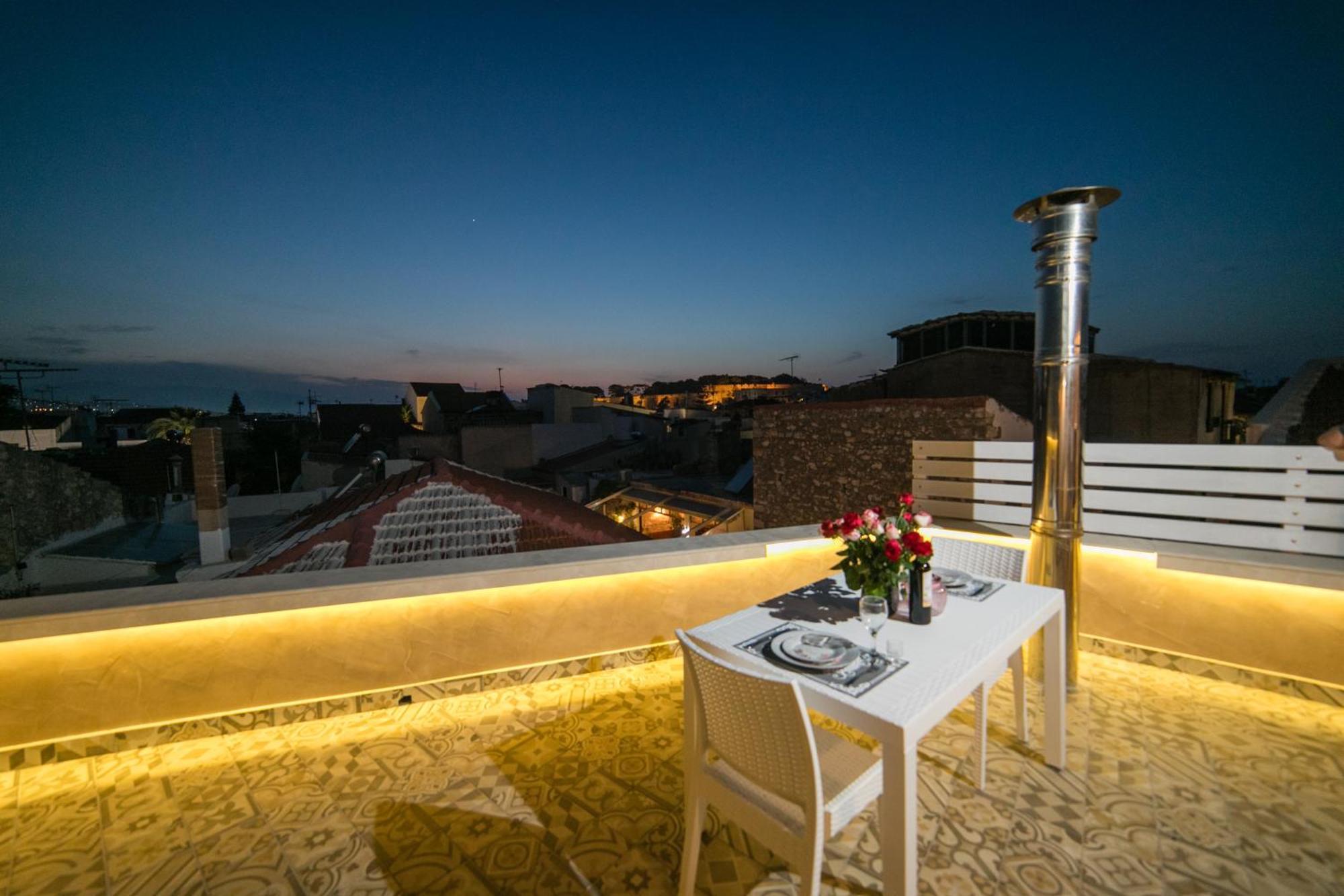 Jacuzzi Suite In The Heart Of Oldtown Rethymno Exterior foto