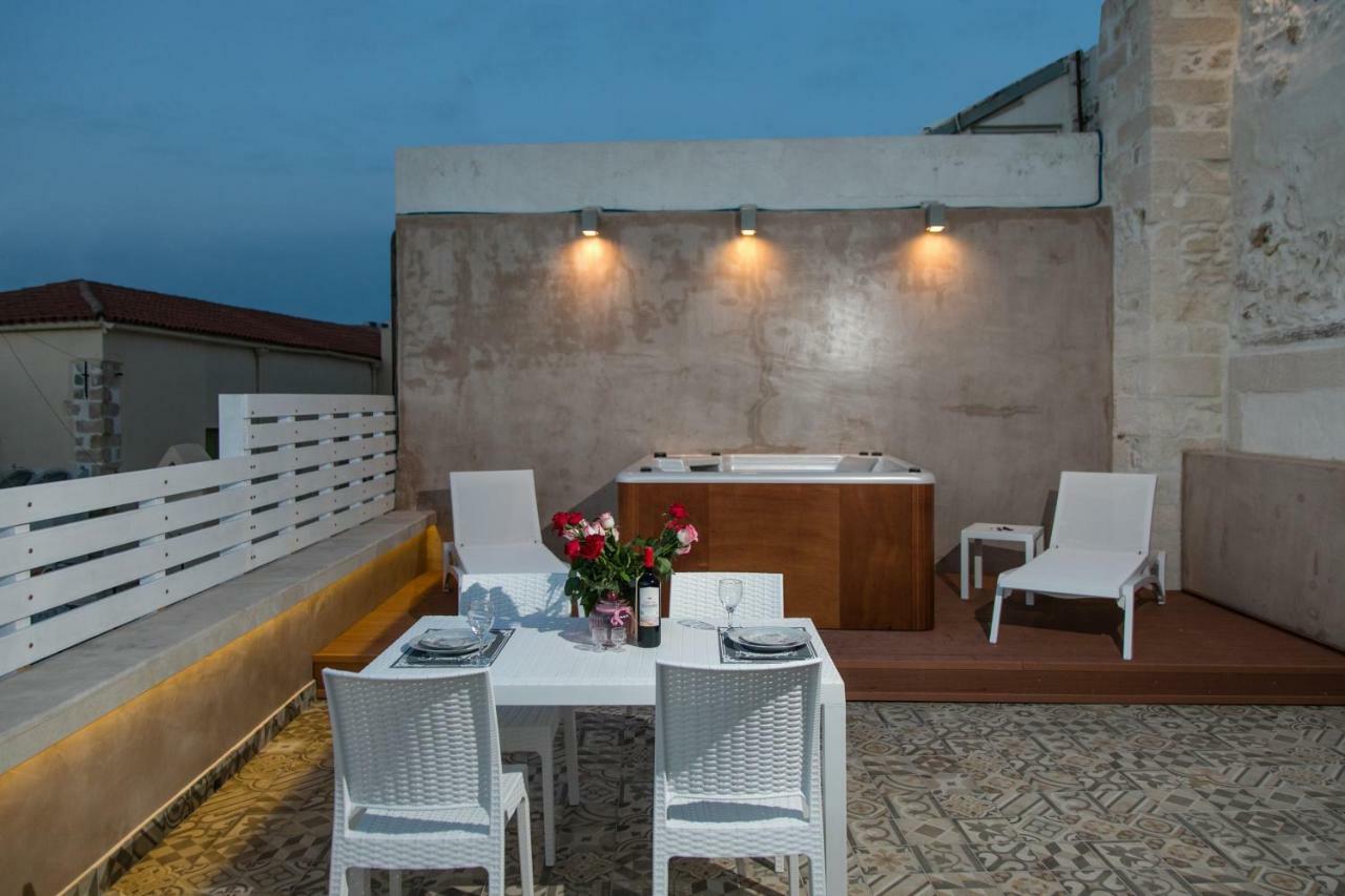 Jacuzzi Suite In The Heart Of Oldtown Rethymno Exterior foto