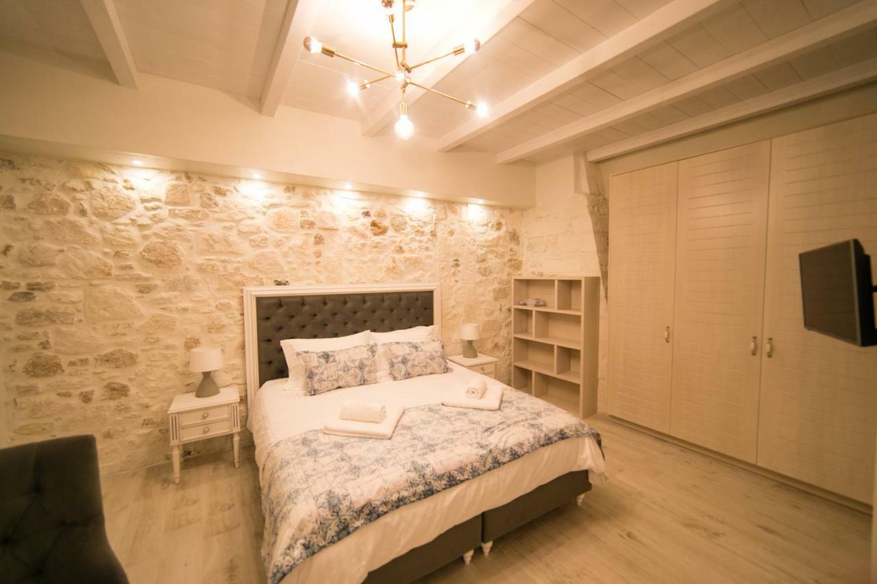 Jacuzzi Suite In The Heart Of Oldtown Rethymno Exterior foto